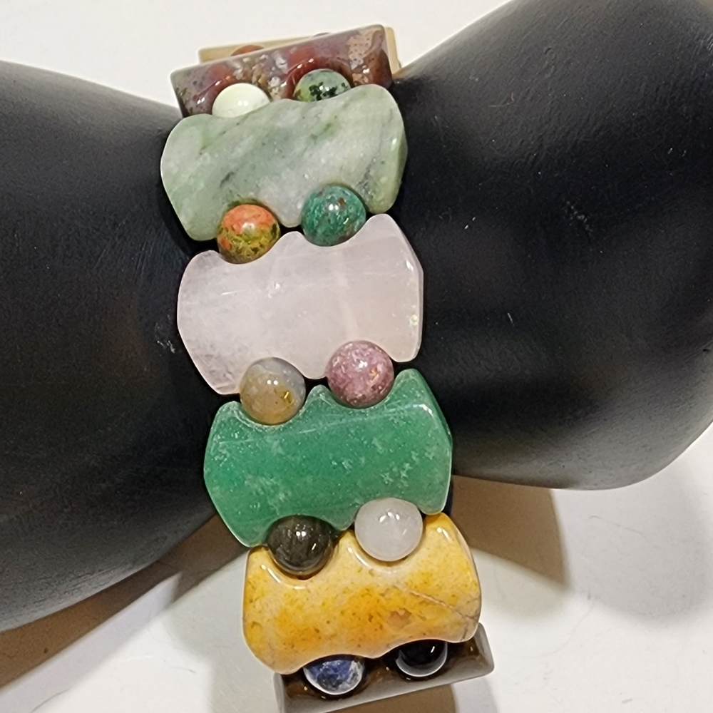 Multi Gemstone Section Stretch Bracelet Tigers Ey… - image 1